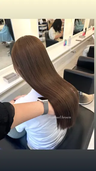ロング カラー ParveMix 宮﨑 梨里のヘアスタイル