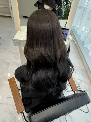 ロング 西川 ことねのヘアスタイル