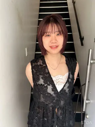 ミディアム メイ🩰透明感カラー レイヤーカットのヘアスタイル