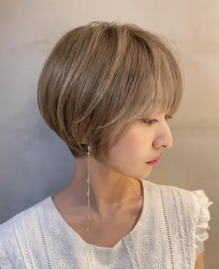 ショート カラー Aster 店長 れおん✂️のヘアスタイル