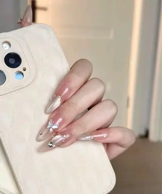 カラー AIN Nailのネイルデザイン