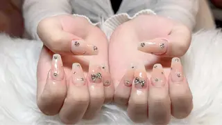 ネイル D-BEAUTY Nailsalonのネイルデザイン