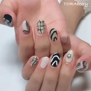 ネイル ネイリスト なつみのネイルデザイン