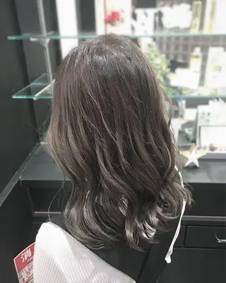 セミロング カラー パーマ ヘアアレンジ ジユン 지윤のヘアスタイル