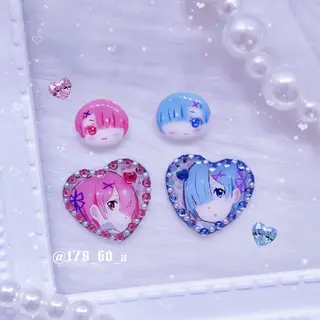 ネイル HAPPINAS🎀  れん🖤痛ネイルのネイルデザイン