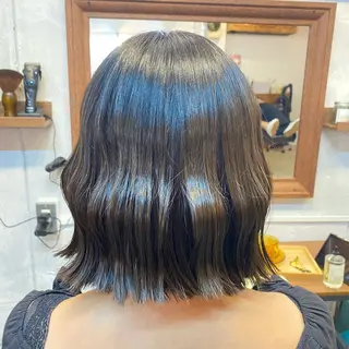 ミディアム 木宮 美緒のヘアスタイル