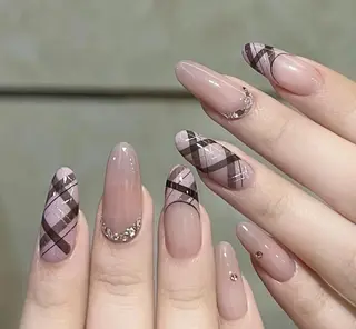 ネイル 🍑 momo_nailのネイルデザイン