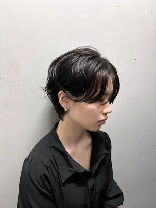 ショート パーマ モリ アヤノのヘアスタイル