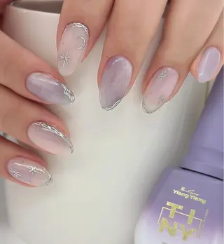 ネイル Lyna 池袋のネイルデザイン