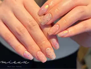 ネイル mieux所属・Saki / 学芸大学のネイルデザイン