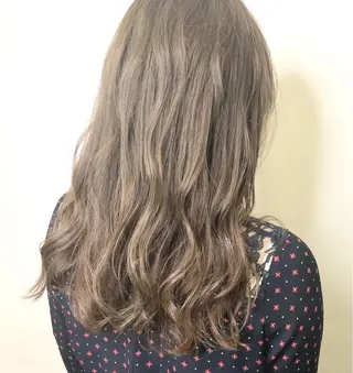 ミディアム カラー メンズ レイヤー ウルフ 弓木啓輔のヘアスタイル