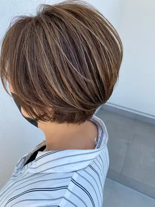 ショート カラー Lumo Yu-kiのヘアスタイル
