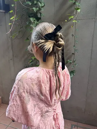 セミロング ヘアアレンジ 🎗️【ヘアセット 美眉】吉川玲🎗️のヘアスタイル