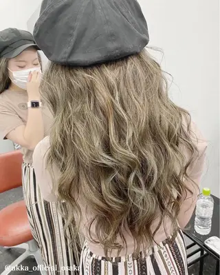 ロング カラー 🧡可愛い色落ち🧡 ハイトーン特化🧡のヘアスタイル