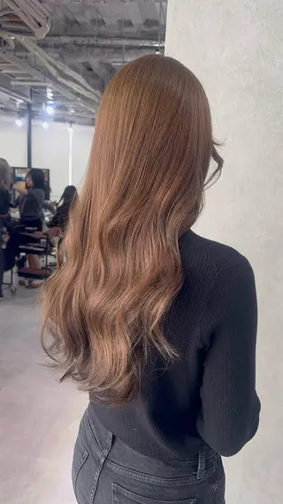 ロング カラー 赤み無し柔らかカラー 【梅田】madokaのヘアスタイル