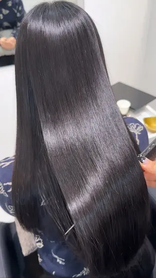 Emüest髪質改善 👩🏼🖤cocoのヘアスタイル