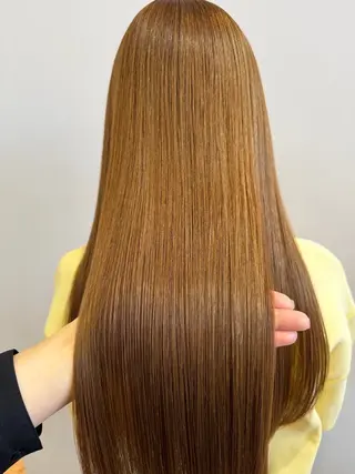 ロング カラー 小平 琳のヘアスタイル