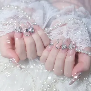 ネイル HAPPINAS🎀  れん🖤痛ネイルのネイルデザイン