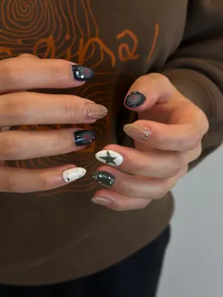 ネイル sign  nail hinataのネイルデザイン