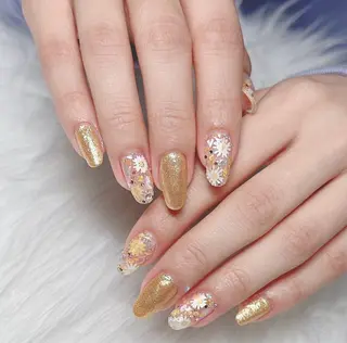 ネイル nail&eye Ariesのネイルデザイン