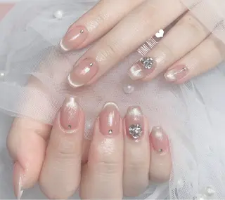 ネイル 𝐲𝐮𝐦𝐢🎀 長さ出しデザイン専門のネイルデザイン