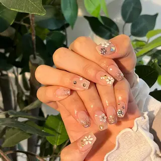 ネイル ☁️BLITZ 🎀笠原雪音🎀のネイルデザイン