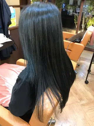 ロング カラー WEST✂︎AKI HIRO✂︎大和高田のヘアスタイル