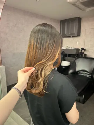 セミロング 透明感ヘアカラー chiharuのヘアスタイル