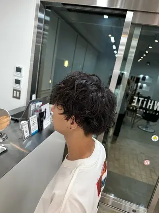 パーマ メンズ 伊藤 郁弥のヘアスタイル