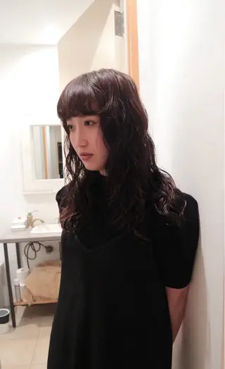 ロング 来美 / クルミのヘアスタイル