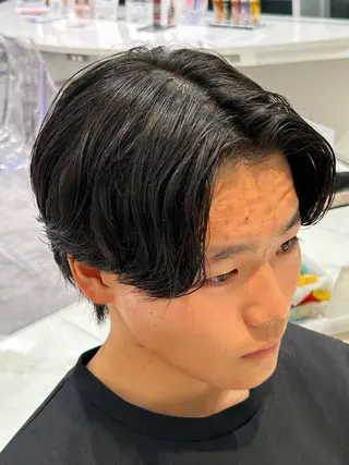 メンズ スパイキーショート／ パーマ平松秀門のヘアスタイル