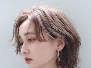 ショート 切りっぱなしボブ× 透明感カラー 原田のヘアスタイル