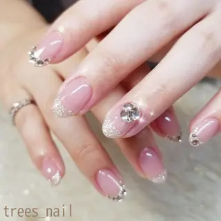 ネイル trees_ nailのネイルデザイン