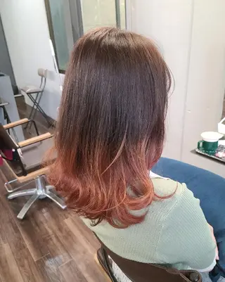 セミロング カラー ヘアアレンジ terra✂️川嶋 大輔のヘアスタイル