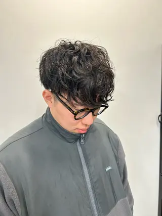 ショート パーマ メンズ 心斎橋l大人韓国ヘア レイヤー×艶カラーのヘアスタイル