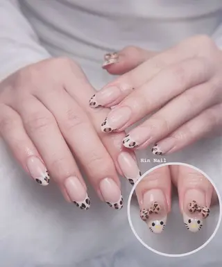 ネイル Hin Nailsのネイルデザイン