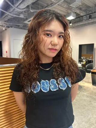 パーマ ハイトーン特化/和音 【デザインカラー】のヘアスタイル
