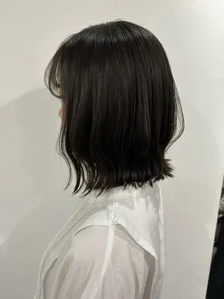 ミディアム カラー パーマ ヘアアレンジ ネイル マツエク・マツパ アイブロウ merc.🌿✨ いとうりかのヘアスタイル