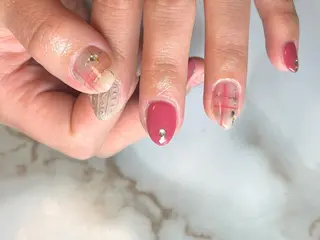 セミロング ネイリスト シンのネイルデザイン