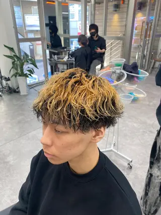 ミディアム カラー パーマ ヘアアレンジ メンズ キッズ ネイル マツエク・マツパ アイブロウ 🔥漢髪特化メンズ マネージャーYUKIのヘアスタイル