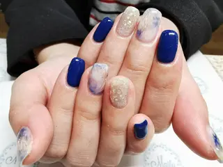 ネイル ネイルリボン 受付スタッフのネイルデザイン