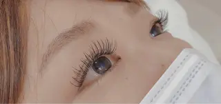 マツエク・マツパ Eyelash Iris.の眉毛・アイブロウイメージ