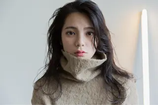 ロング カラー ツジガキ ユウスケのヘアスタイル