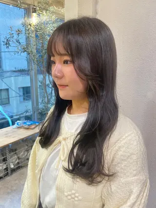 ロング 透明感カラー 🦋AYAのヘアスタイル