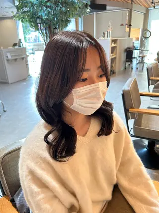 ミディアム 久保 璃々花のヘアスタイル