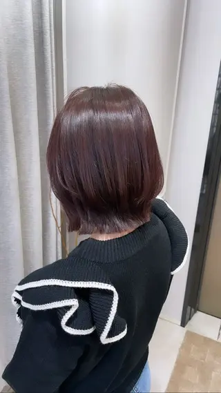 ミディアム カラー ayano / 透明感・くすみカラーのヘアスタイル
