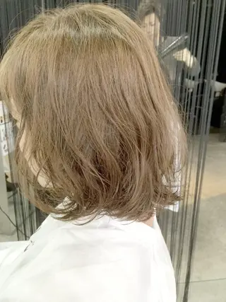 ショート ミディアム セミロング カラー パーマ SUNNY GRACEのヘアスタイル