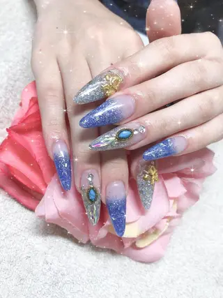 ロング ネイル 《LB》ラブリエ Nail&eyeのマツエク・マツパデザイン