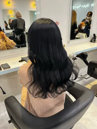 セミロング カラー ブリーチカラー 🩵MIZUKIのヘアスタイル