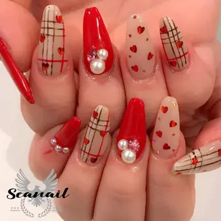 ネイル 小尾 栞のネイルデザイン